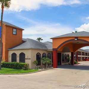 Americas Best Value Inn And Suites San Benito photos Exterior