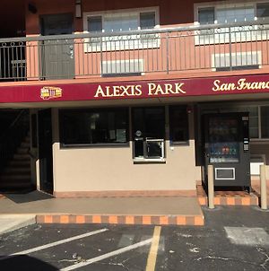 Alexis Park Hotel photos Exterior