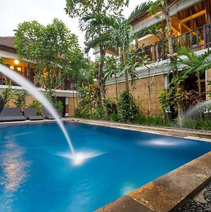 Tropical Bali Hotel photos Exterior
