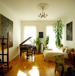 Andrassy Art Apartment - Central, Beautiful & Unique photos Exterior