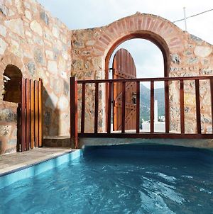 Traditional Apartment In Elounda With Swimming Pool Near Sea photos Exterior