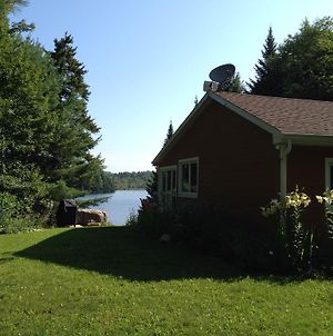 Lakeside Cottage photos Exterior