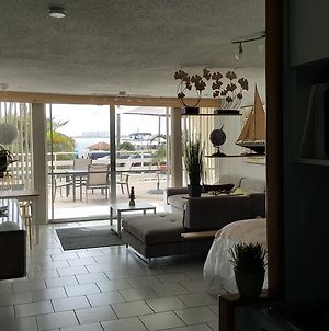 Cozy Apartment, Ocean Front photos Exterior