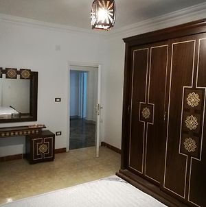 Three-Bedroom Apartment In Mohandseen photos Exterior
