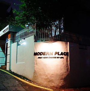 Modern Place photos Exterior