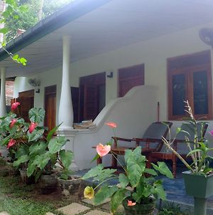 Sansala Guesthouse & Restaurant photos Exterior