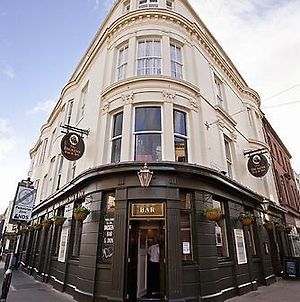 Dickens Bar And Inn photos Exterior