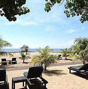 Benoa Beach Front Villas And Spa photos Exterior