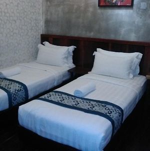 Anggun Hotel photos Exterior