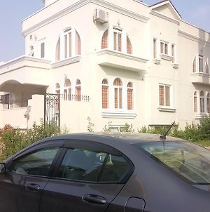 Royal Galaxy Guest House Islamabad - For Families Only photos Exterior