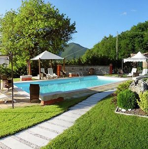 Idyllic Cottage In Cagli With Fenced Garden photos Exterior