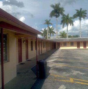 Palm City Motel photos Exterior