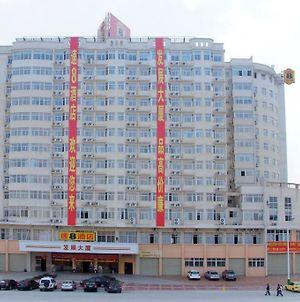 Super 8 Hotel Longyan Fa Zhan Plaza photos Exterior