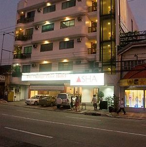 The Orange Place Hotel Quezon City photos Exterior