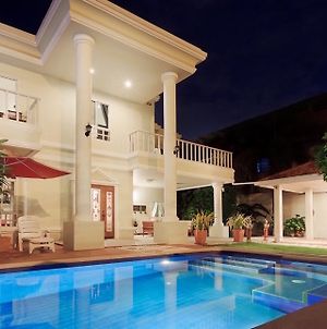 Sweet Villas Pattaya photos Exterior