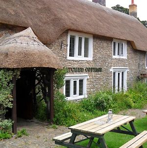 Thatched Cottage photos Exterior