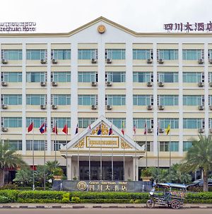 Grand Szechuan Hotel Vientiane photos Exterior