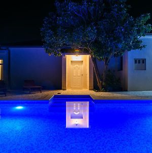 Luxury Villa Lado Near Split With Private Pool, Arbor & Garage photos Exterior