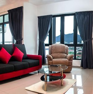 Lazy Traveler Suite By D Imperio Homestay photos Exterior