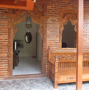 Rumah Ukhi photos Exterior