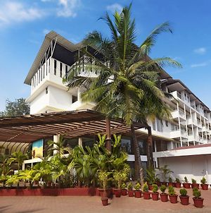 Red Fox Hotel Morjim, Goa photos Exterior
