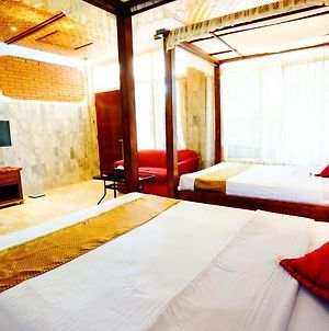 Puri Wisata Balinese Style Hotel photos Room