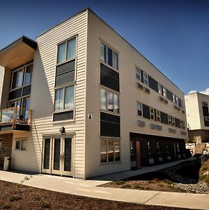 Residence & Conference Centre - Merritt photos Exterior