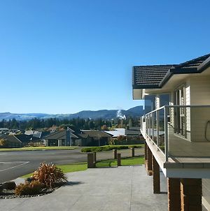 Rotorua Views Bnb And Apartment photos Exterior