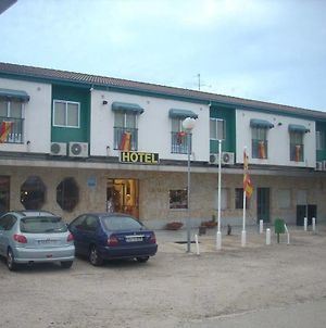 Hotel Corona De Castilla photos Exterior