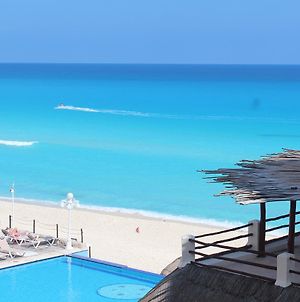 Cancun Plaza - Best Beach photos Exterior