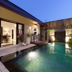 Amalika Luxury Private Pool Villa photos Exterior