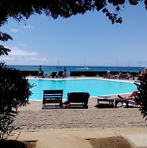 Quiet Seafront Apt 19 Pa1 Overlooking Pool & Sea photos Exterior