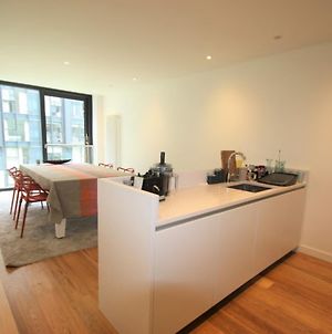 Modern And Bright Two Bedroom Flat On Quartermile photos Exterior