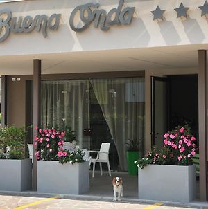 Hotel Buena Onda photos Exterior