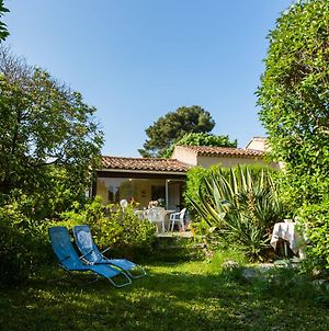 Holiday Home In Six Fours Les Plages With Terrace photos Exterior