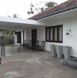 Jaffna Heritage Villa photos Exterior