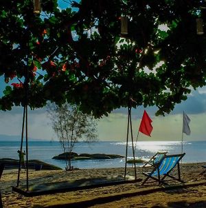 Thaniza Beachfront Resort photos Exterior