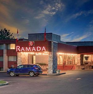 Ramada By Wyndham Pinewood Park Resort North Bay photos Exterior