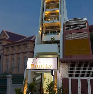 Richly Boutique Hotel And Hostel photos Exterior
