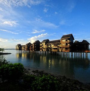 Langkawi Lagoon By Ombak Villa photos Exterior
