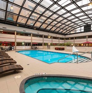 Best Western Premier Milwaukee-Brookfield Hotel & Suites photos Exterior