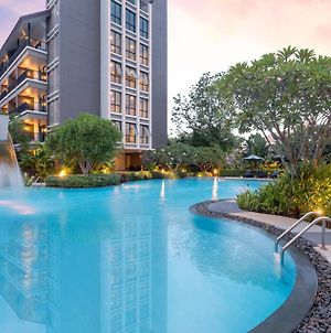 Manhattan Pattaya Hotel - Sha Extra Plus photos Exterior