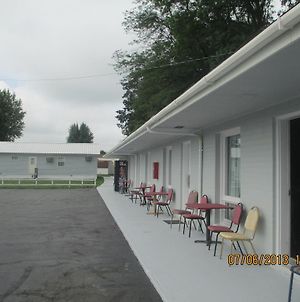Great Lakes Motel photos Exterior