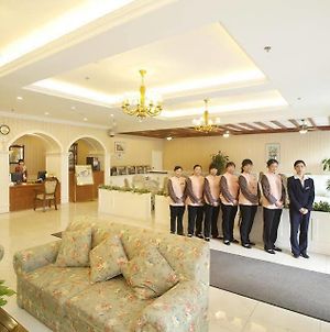Oak Hotel Chongqing Yicheng International Branch photos Exterior