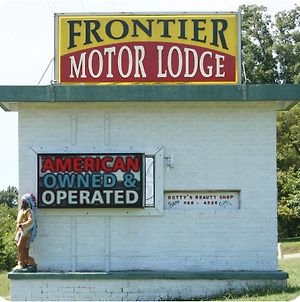 Frontier Motor Lodge photos Exterior