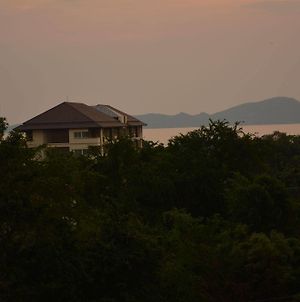 Jomthein Hill Resort Pattaya photos Exterior