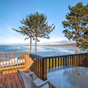 Spectacular Seaside Surf-View Home photos Exterior