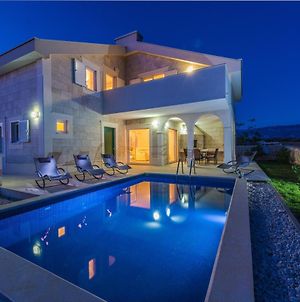 Villa Stani, Luxury Villa With A Pool photos Exterior