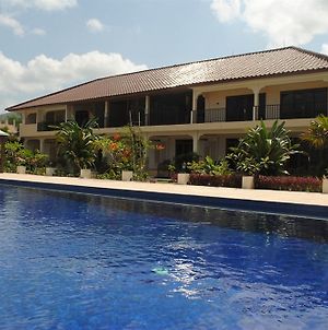 Lombok Beach Villa photos Exterior