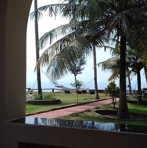 Seashore Beach Resort Varkala photos Exterior